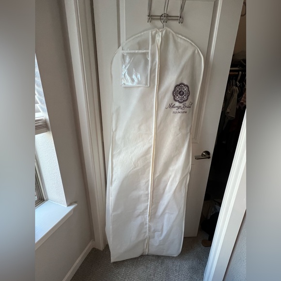 Lux and Love Designer wedding dress - never worn - Picture 8 of 8